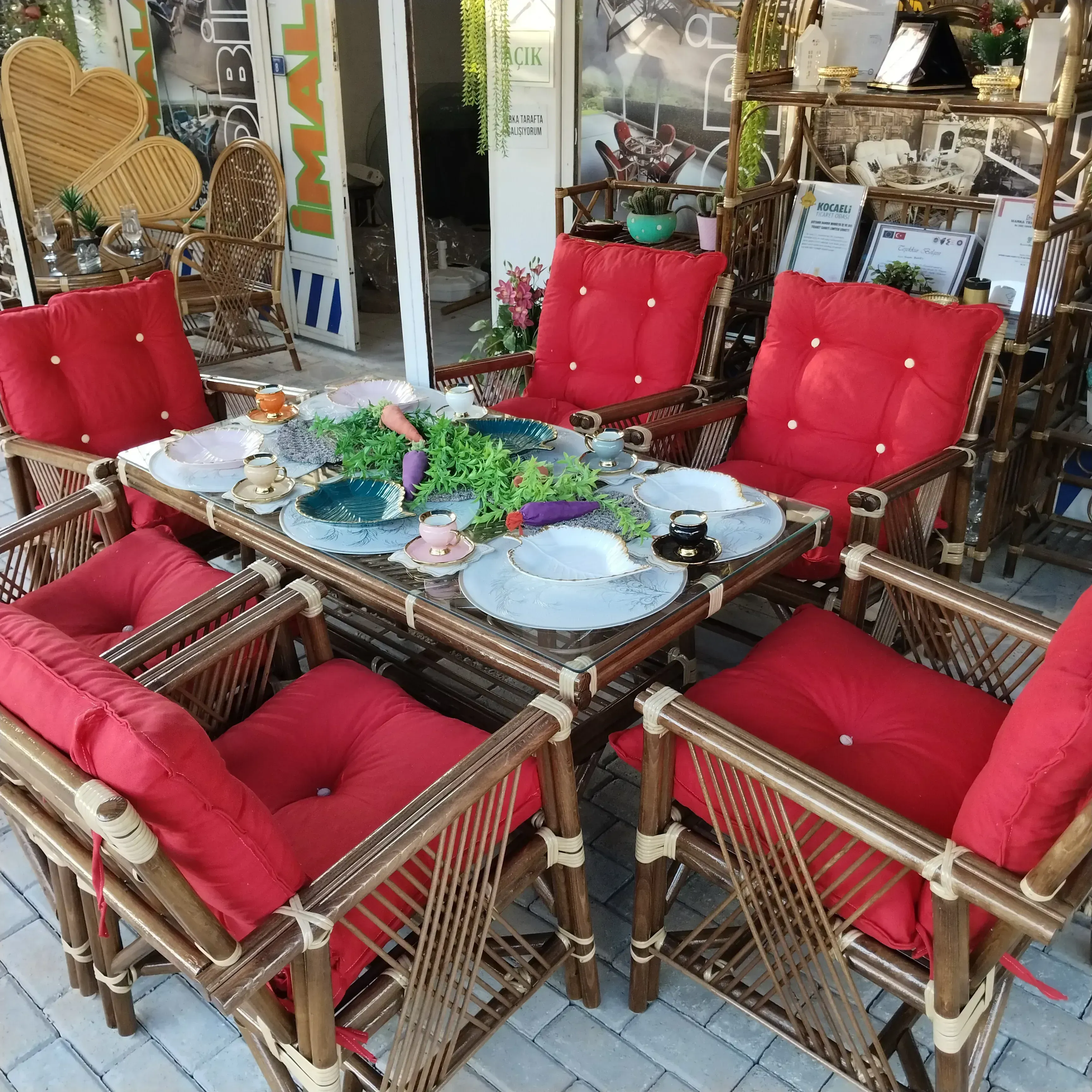 Antalya Bambu Düz Sopa Balkon Bahçe Takımı 6 Kişilik 
