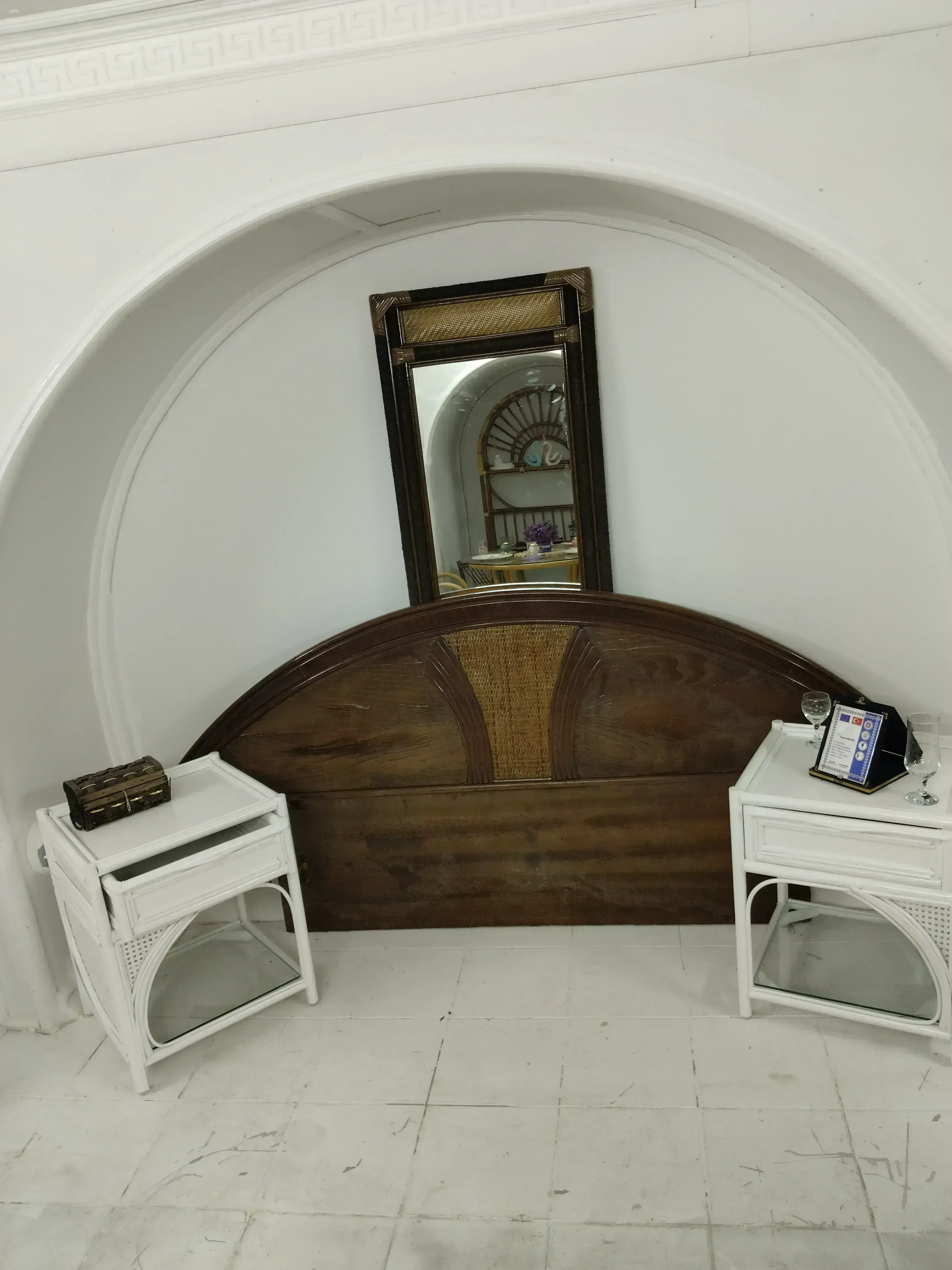 Bodrum endonezya'dan ithal orijinal bambu yatak başlığı