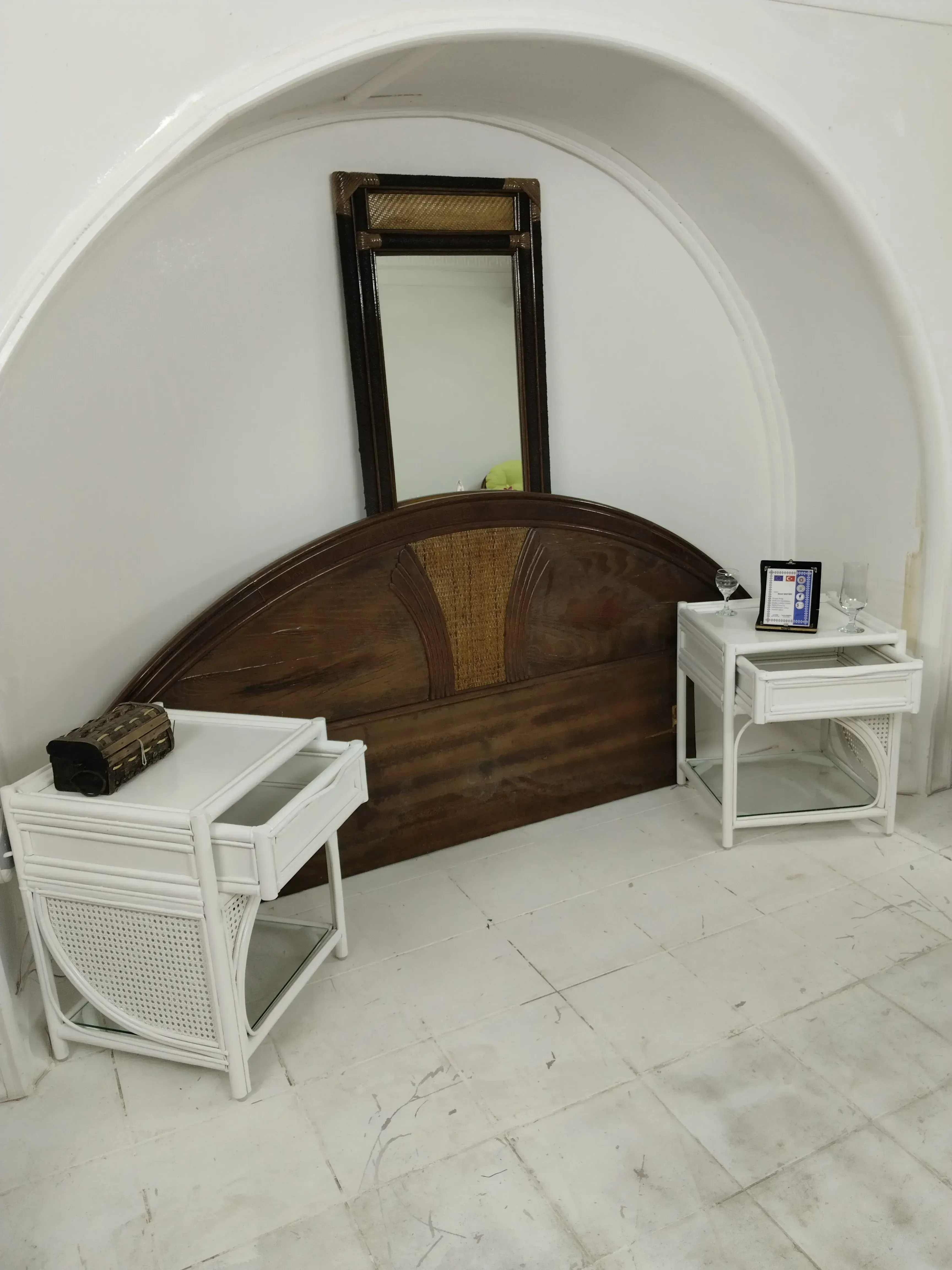 Bodrum endonezya'dan ithal orijinal bambu yatak başlığı