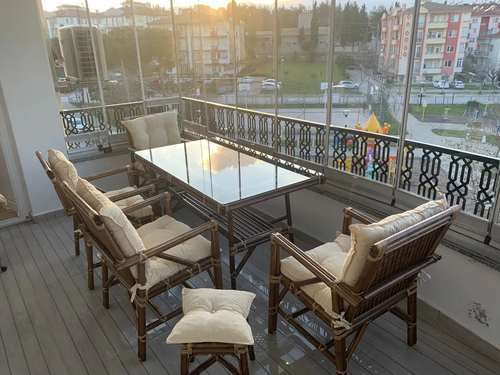 Bursa Bambu Balkon Bahçe  Natural Düz Sopa Takımı 4 Kişilik